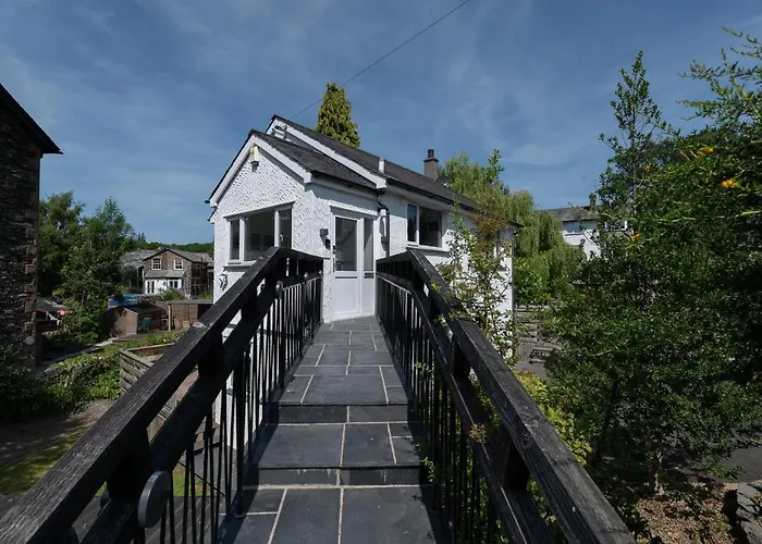 Villa: Thornbeck Manor Lake Windermere