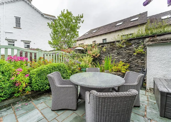 Pet Friendly hotel: Tiggy Winkle Cottage